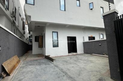 Beautifully Built 4bed Semi Detached Duplex In Ologolo,lekki