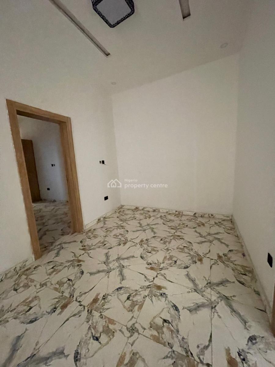Beautifully Built 4bed Semi Detached Duplex In Ologolo,lekki