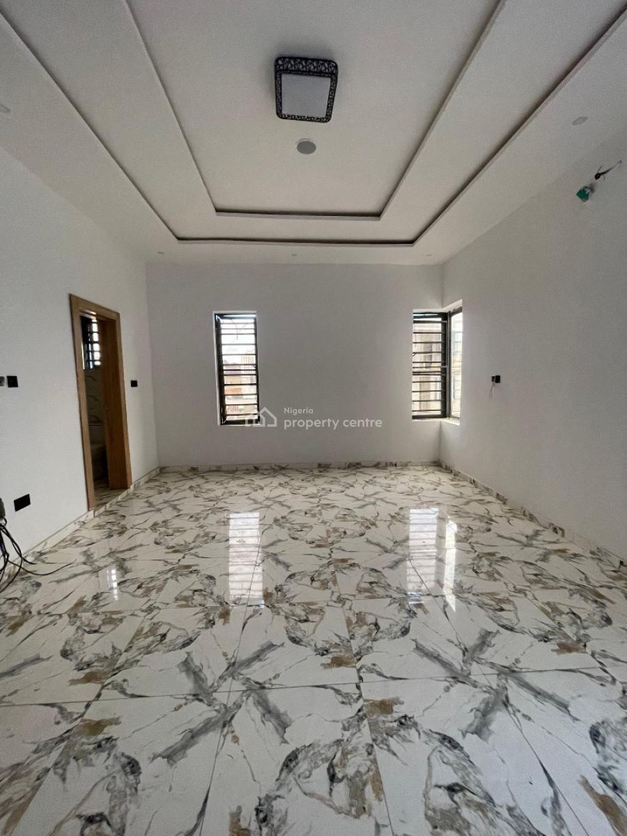 Beautifully Built 4bed Semi Detached Duplex In Ologolo,lekki