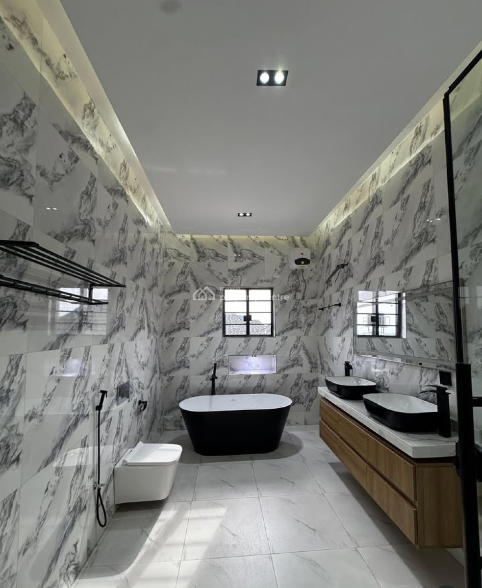 5 bedroom detached duplex for sale