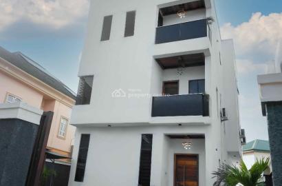 5 bedroom detached duplex short let