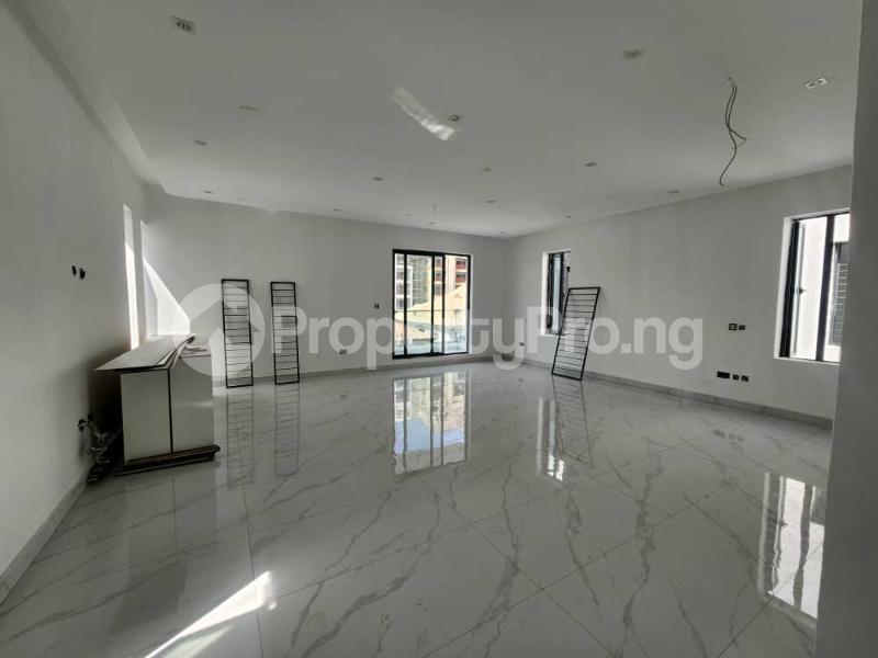 5 Bedroom Fully Detached Duplex With Bq