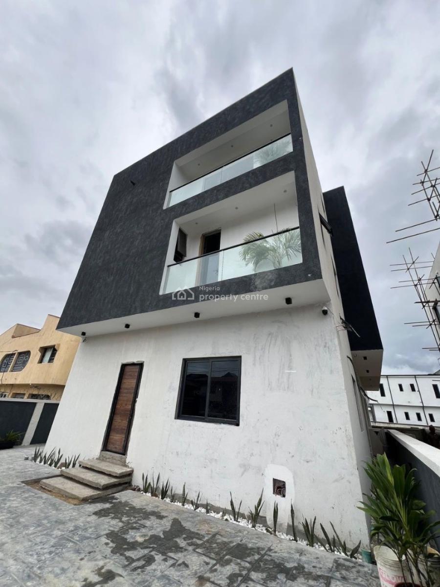 5 bedroom detached duplex for sale