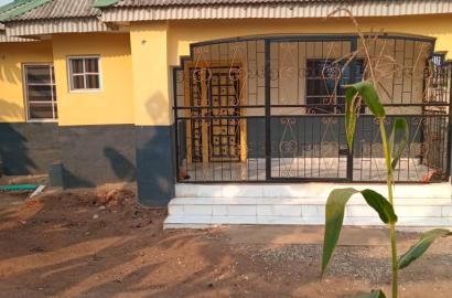 Two bedroom  flat situated on  half plot . Agbara  Edu..iboro  town  going for  just  8m