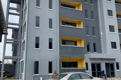 3bdrm Block of Flats in Gbagada for sale