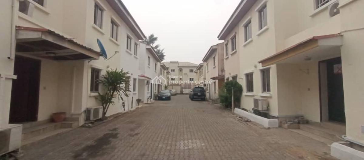3 bedroom terraced duplex for sale