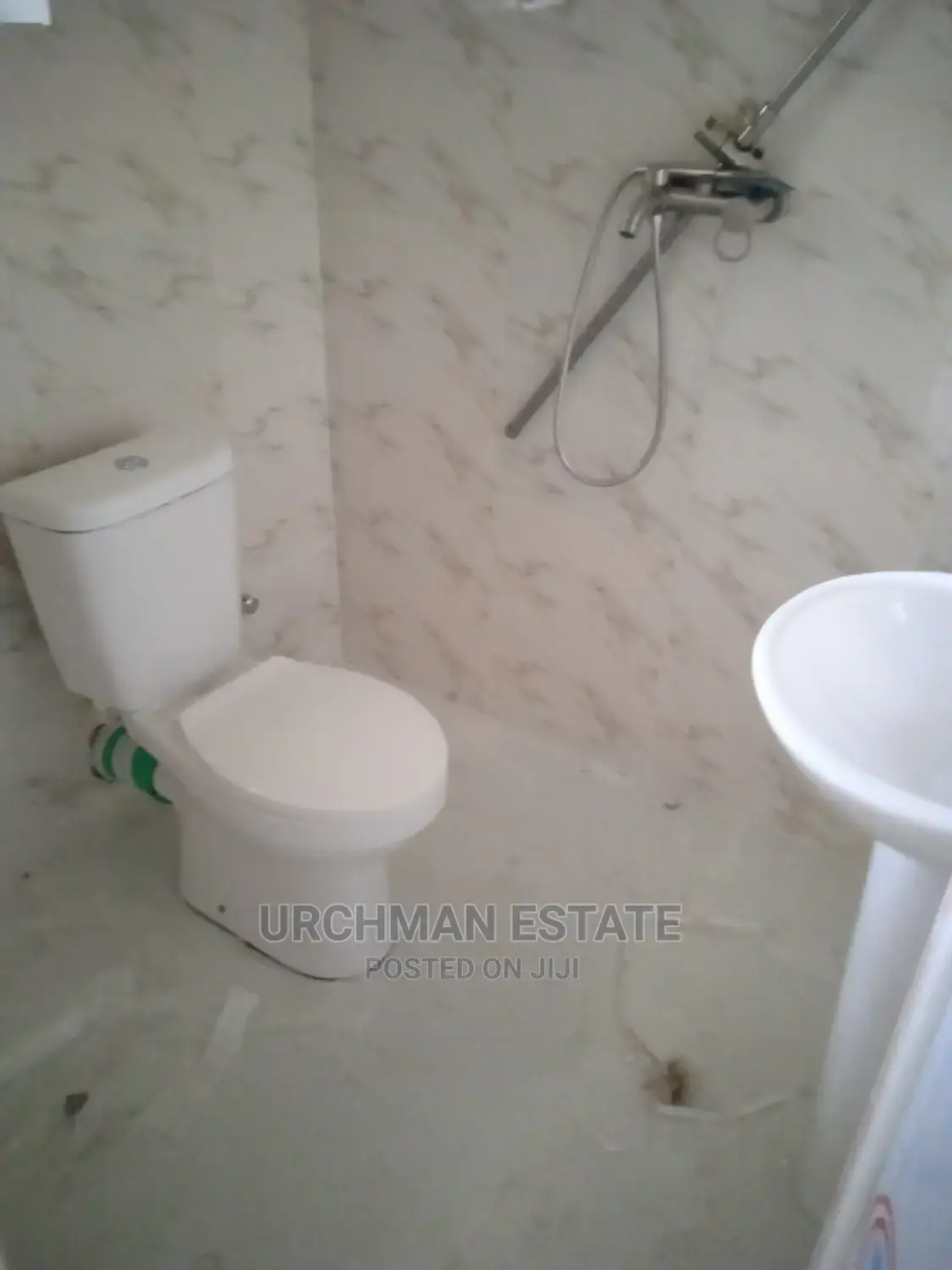 2bdrm Apartment in Amuwo-Odofin for sale