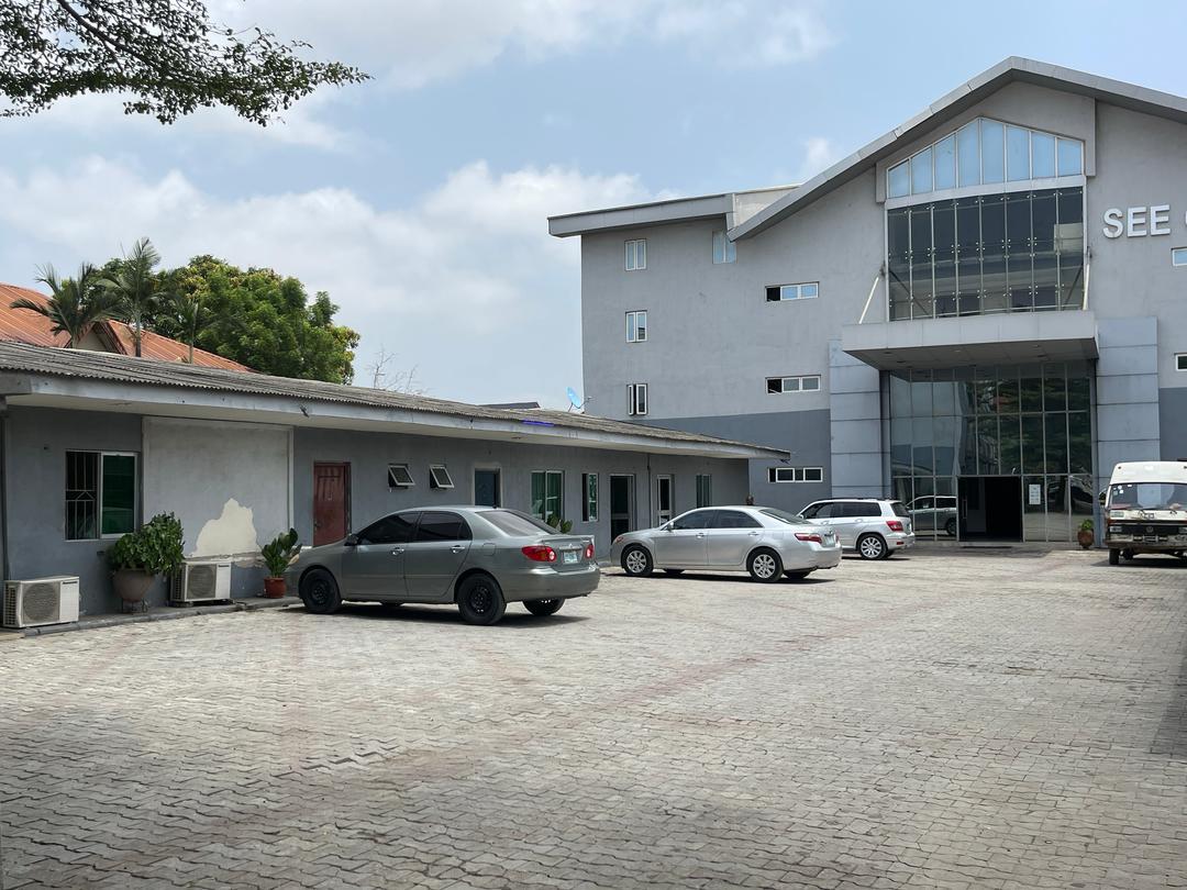 Hotel for sale 43 room functional and very busy hotel facing the Lekki-Epe Expressway at Olokonla for sale,on 8 plots of land  with a large event centre with apple parking space  Asking #5.5B.