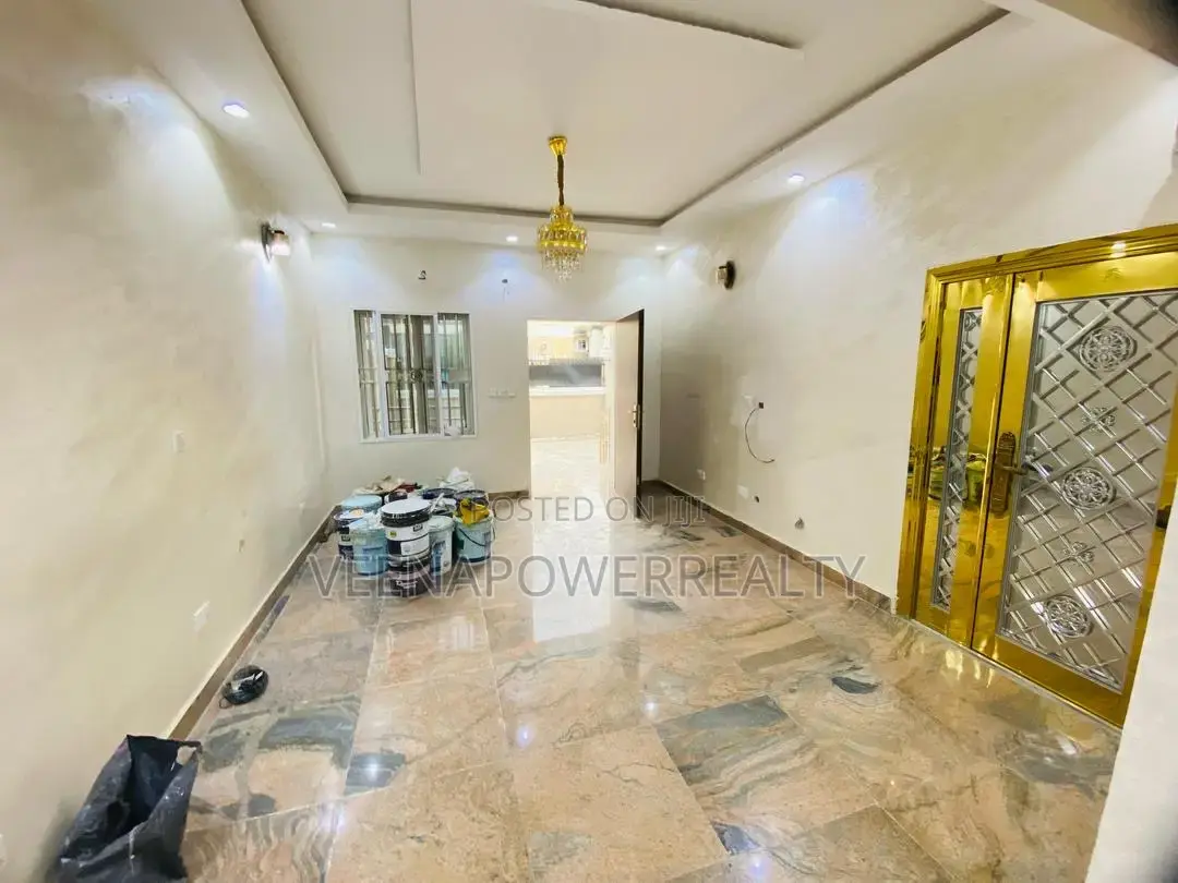5bdrm Duplex in Life Camp for rent