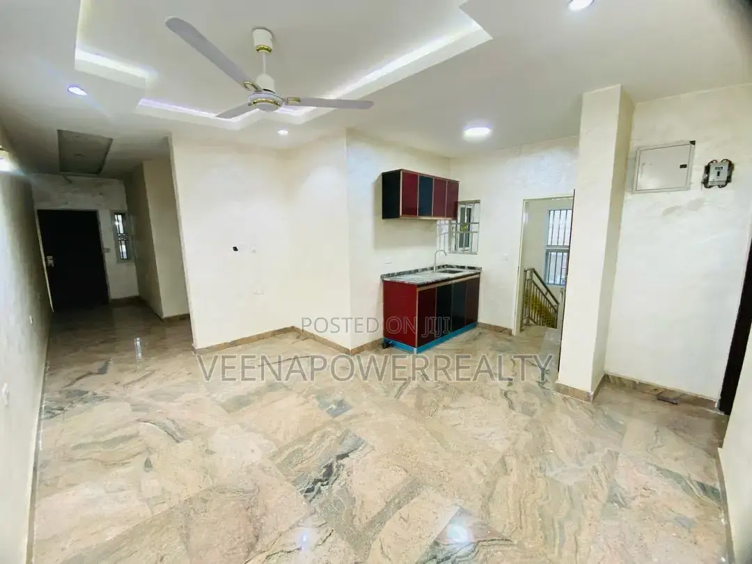 5bdrm Duplex in Life Camp for rent