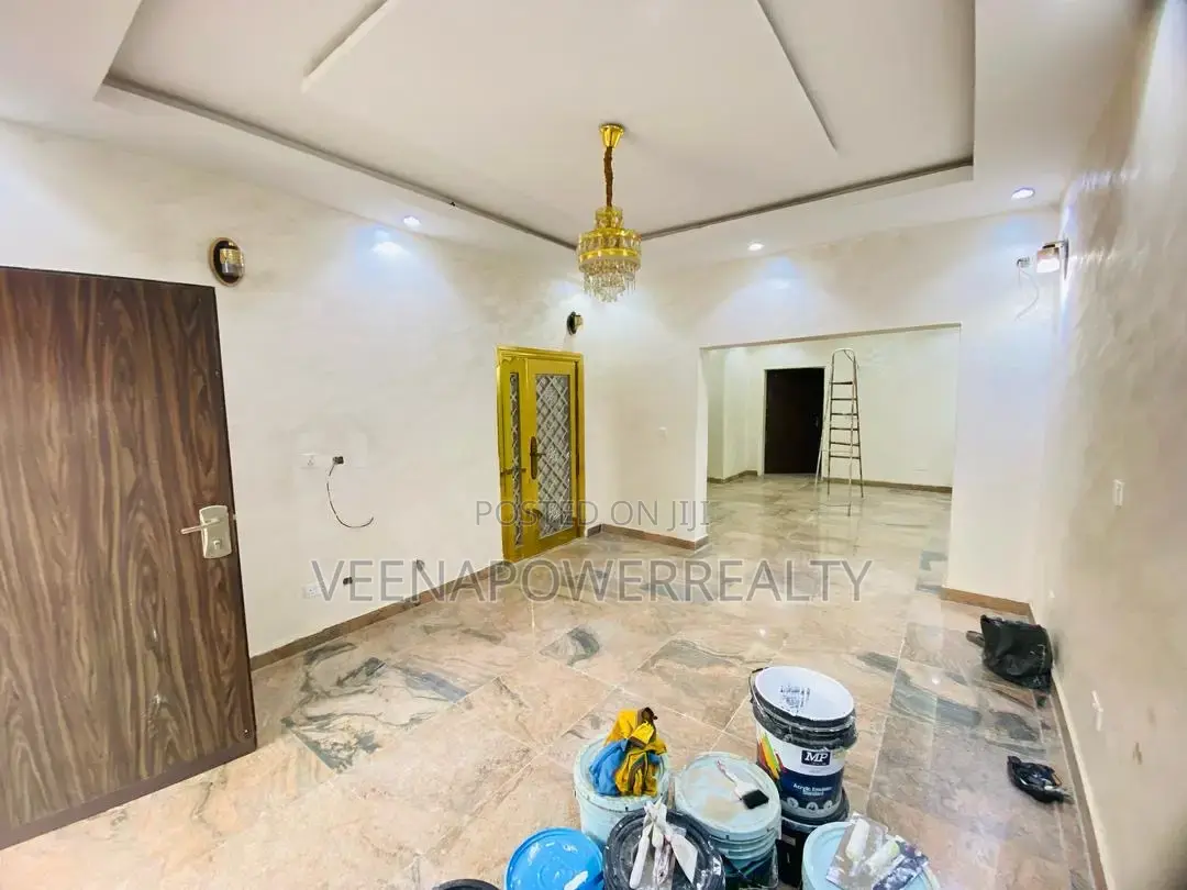5bdrm Duplex in Life Camp for rent