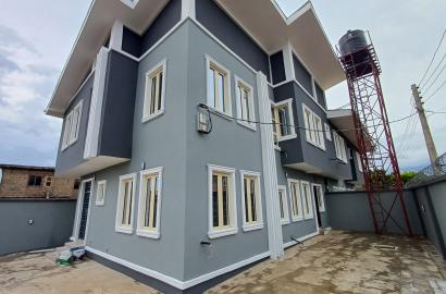 For Sale sparkling and well finished twin duplex of 4 bedroom each