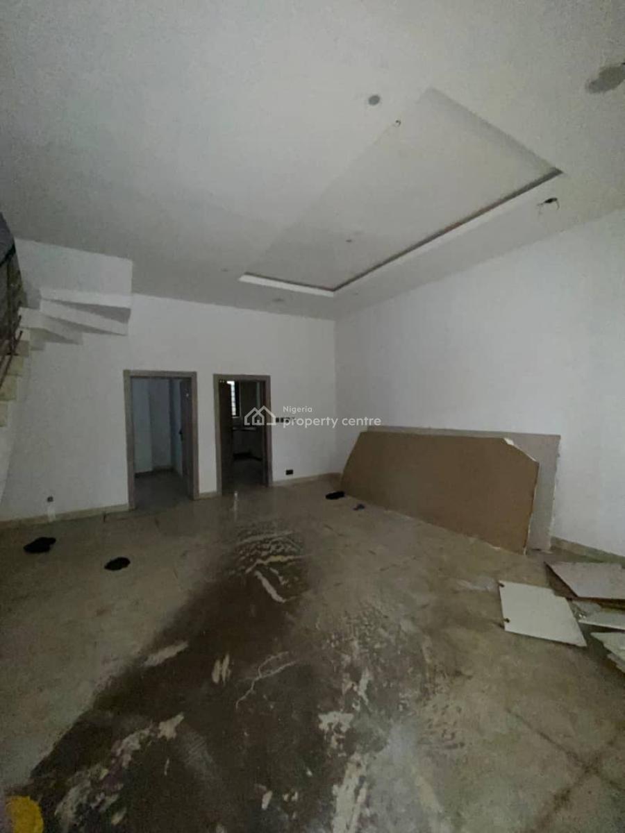 4 bedroom terraced duplex for rent
