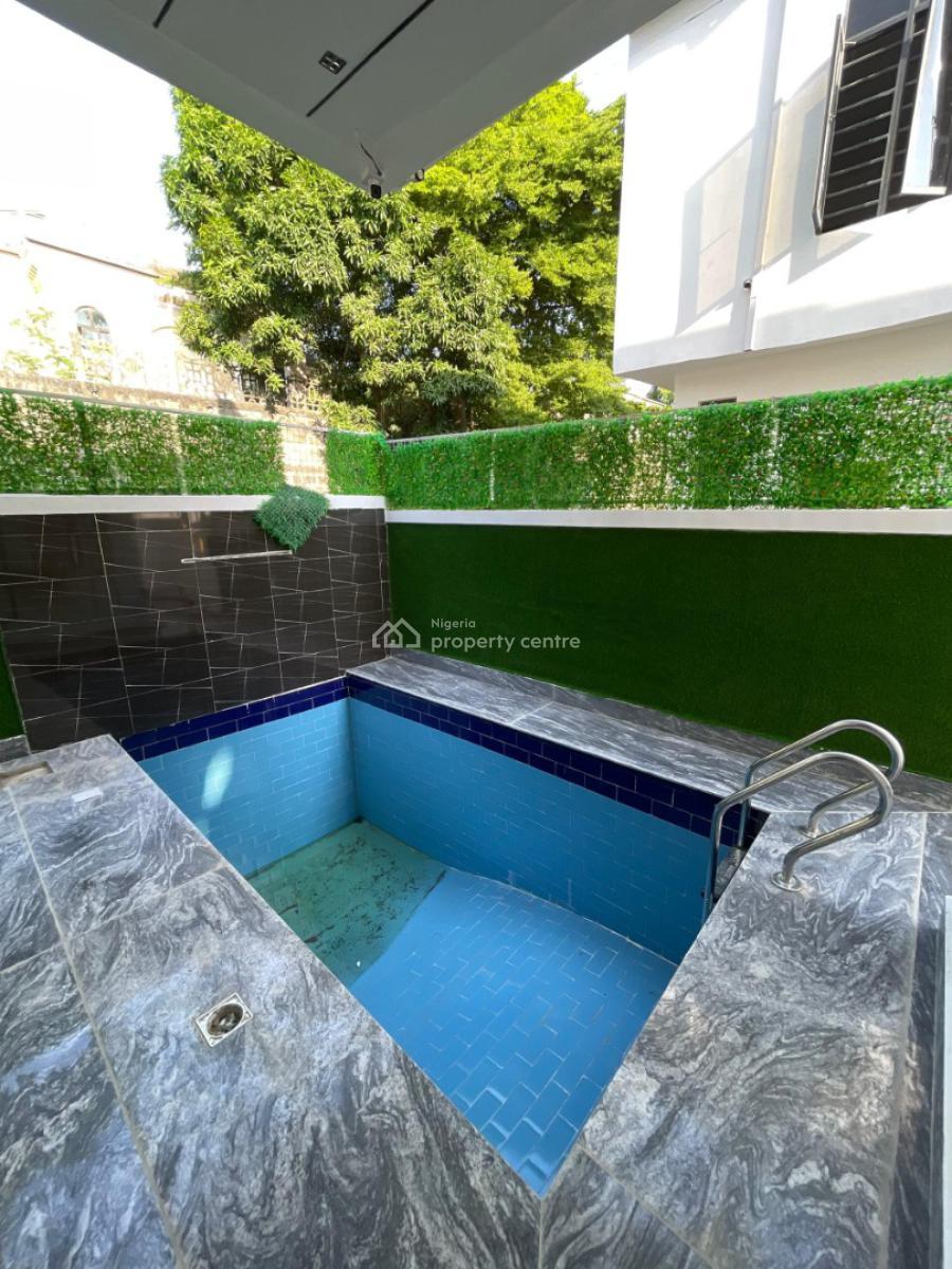 5 bedroom detached duplex for sale