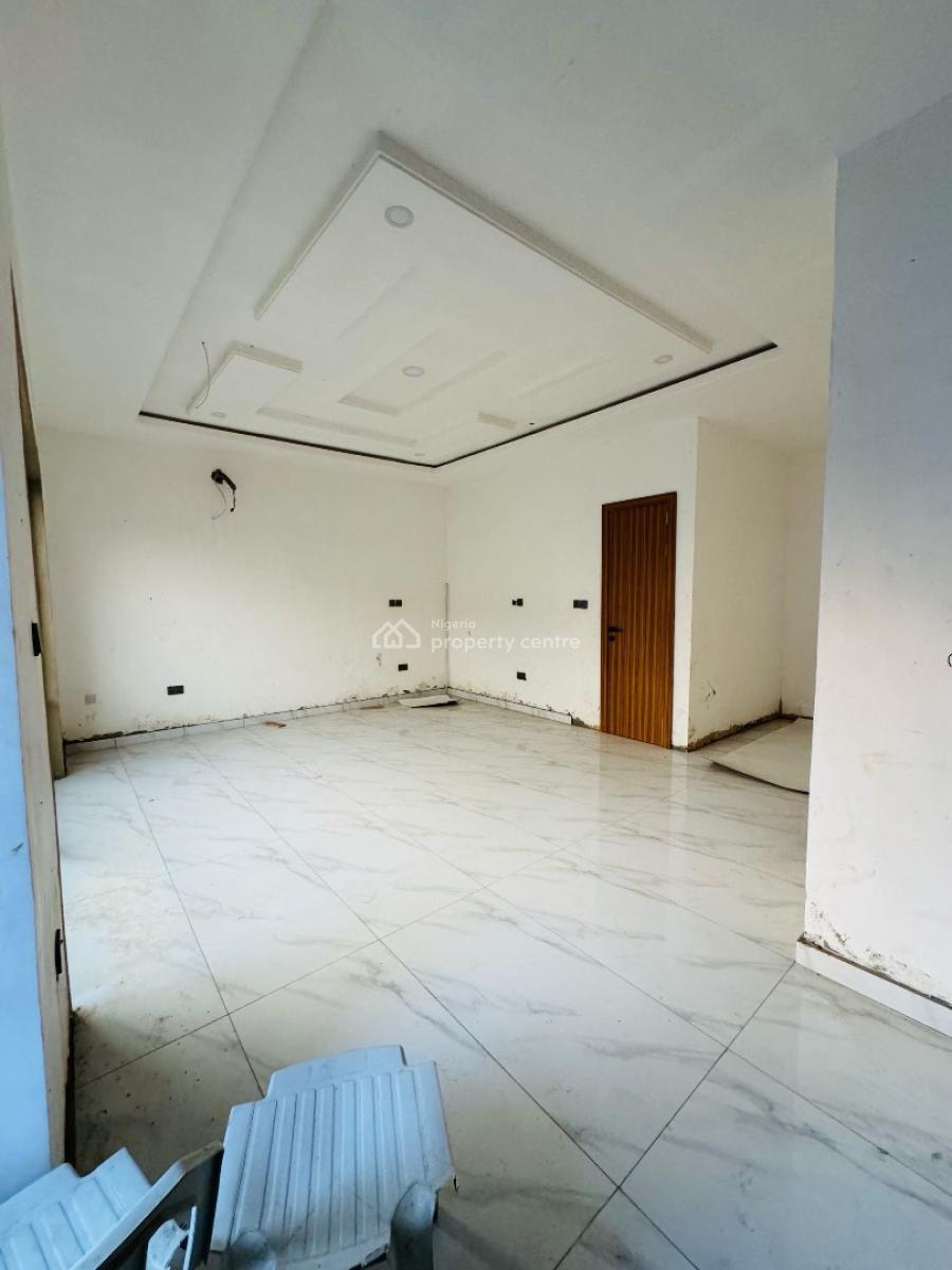 4 bedroom terraced duplex for sale