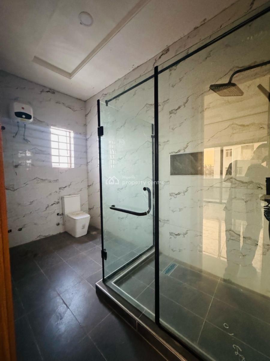 4 bedroom terraced duplex for sale