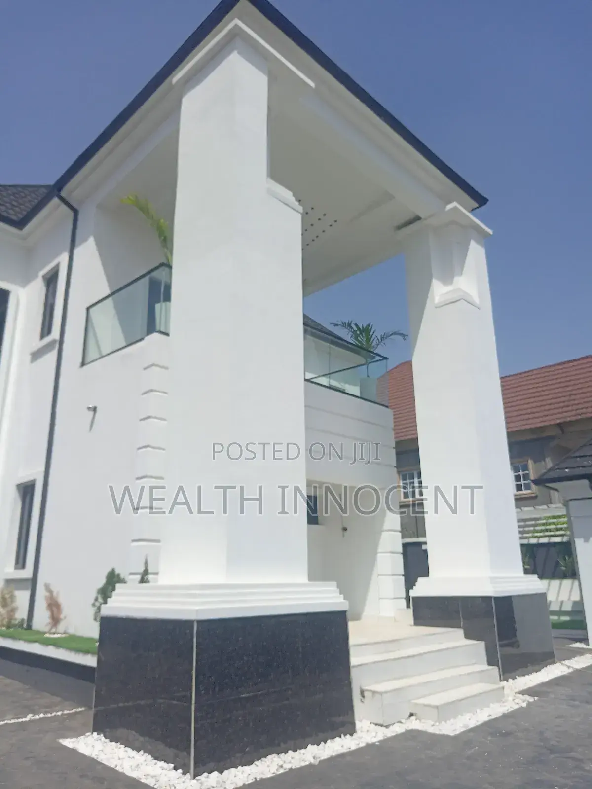 5bdrm Duplex in Lokogoma for sale