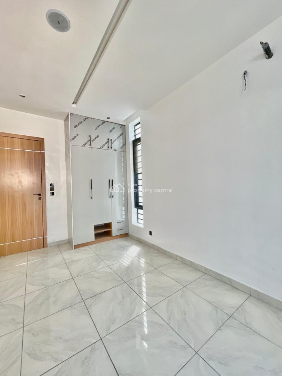 4 Bedroom Fully Detached Duplex With Bq