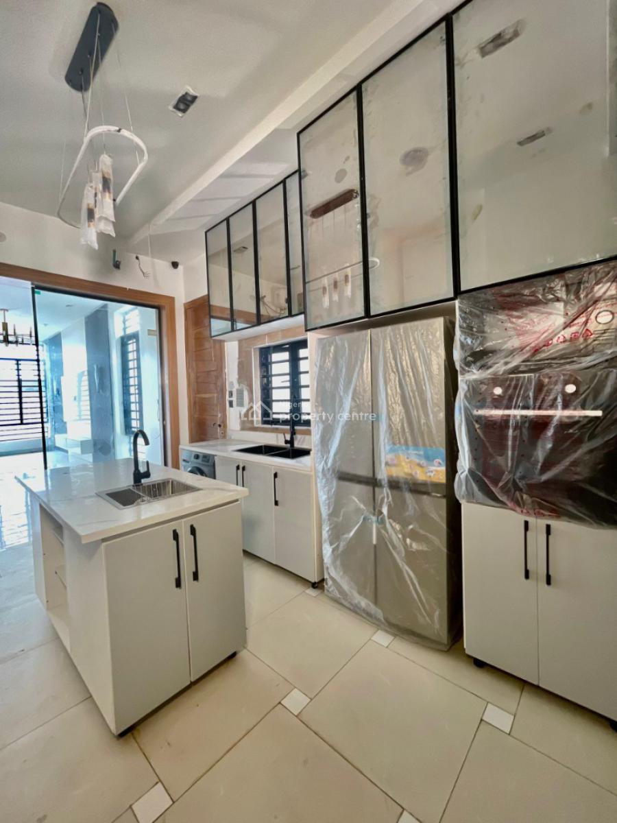 4 Bedroom Fully Detached Duplex With Bq
