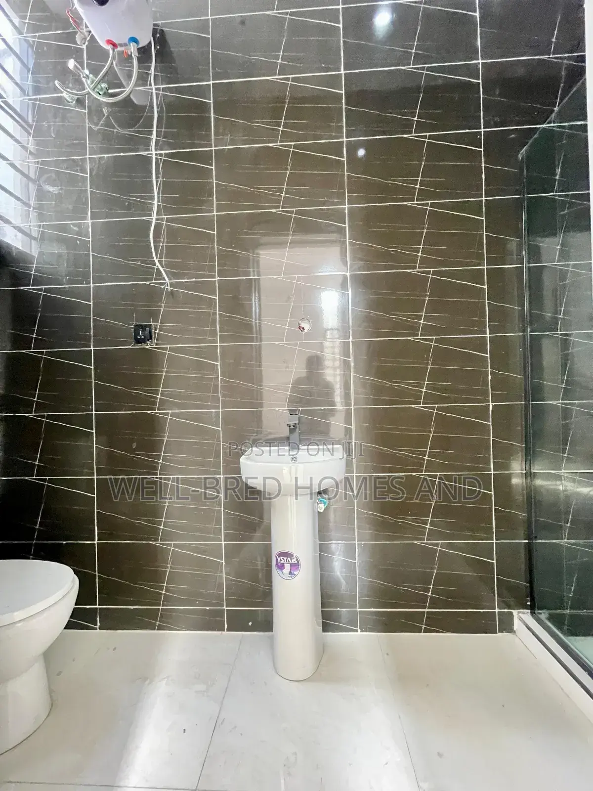 4bdrm Duplex in Ikota Lekki for sale