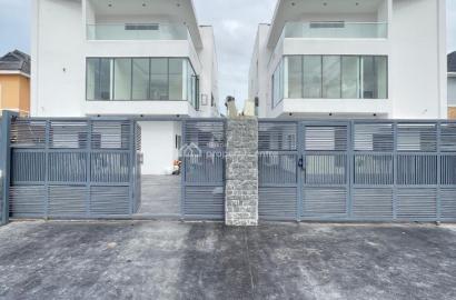 Brand New Contemporary 5 Bedroom Fully Detached Duplex With A Room Bq