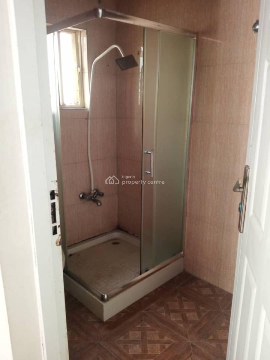 3 bedroom semi-detached duplex for rent