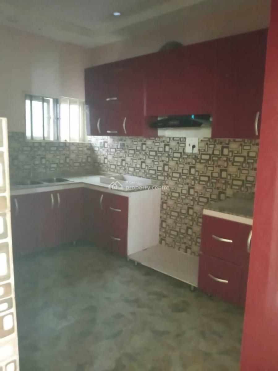 3 bedroom semi-detached duplex for rent