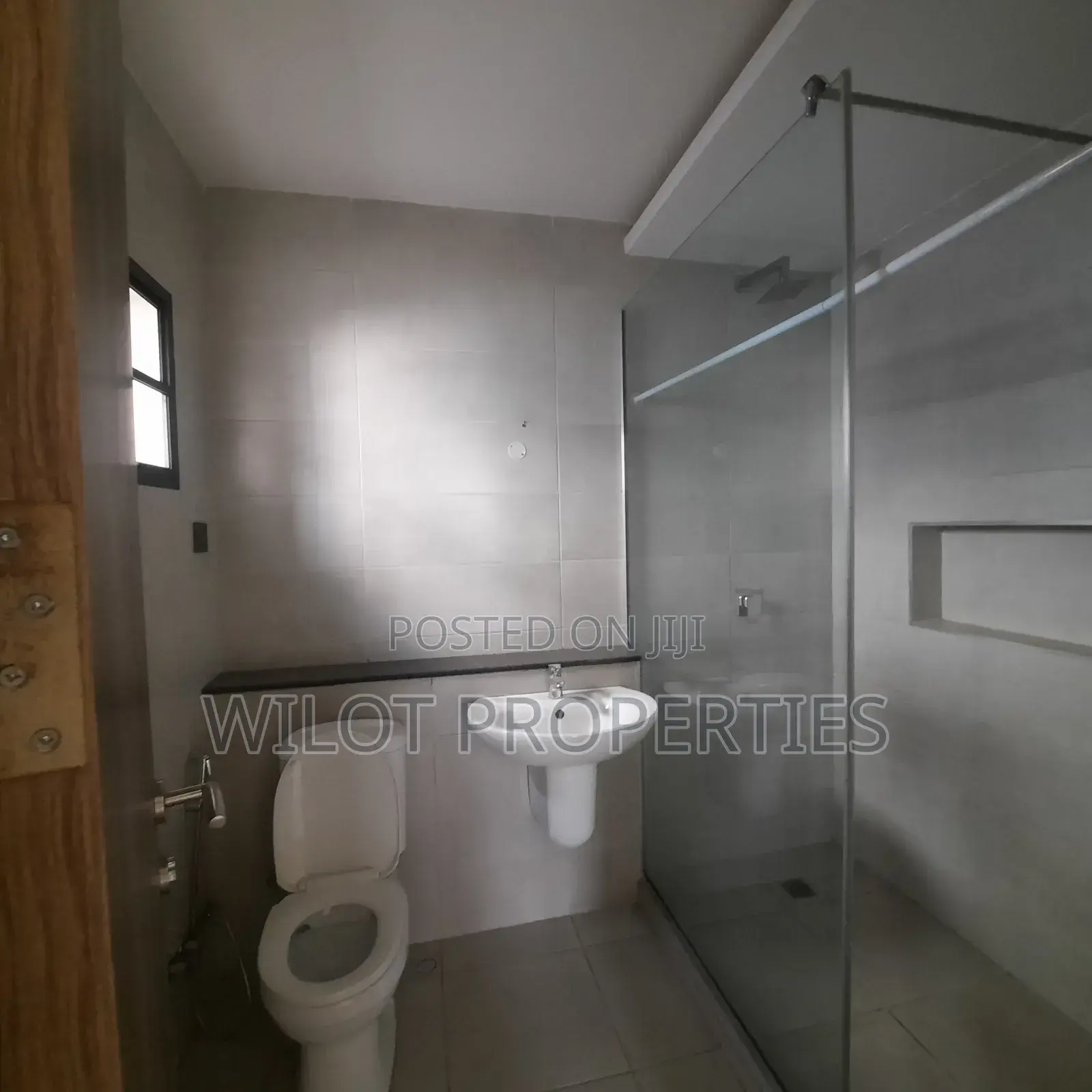 5bdrm Duplex in Wuye for rent