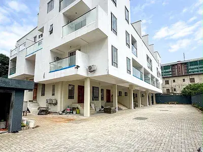 Terraced duplex for sale  Elegance 4-Bedroom Terrace Duplex with 2 BQ in a Prime Location Victoria Island, Oniru, Victoria Island (VI), Lagos