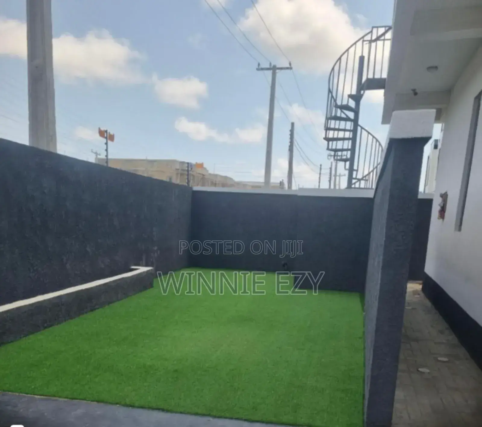 5bdrm Duplex in Jadewood Garden,, Sangotedo for sale