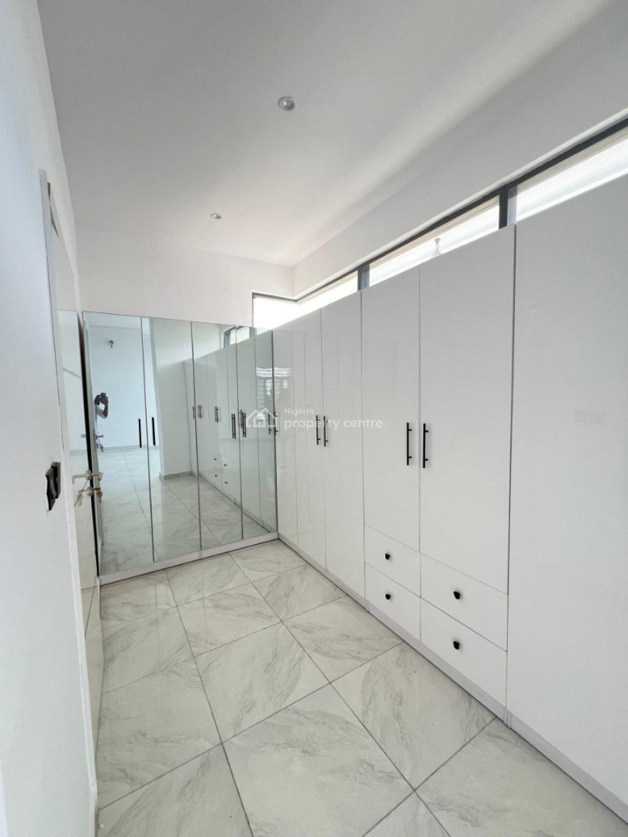5 bedroom house for sale
