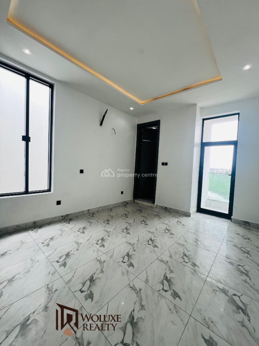 5 bedroom detached duplex for sale