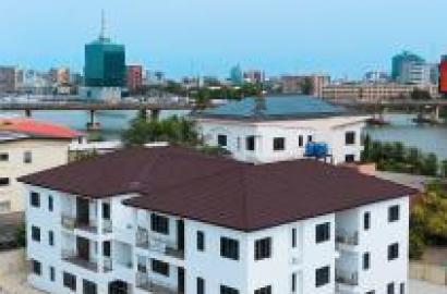 For rent: Newly Built 3 Bedroom Apartment With 2 Bqs Awolowo Road Ikoyi Lagos  ₦ 25,000,000
