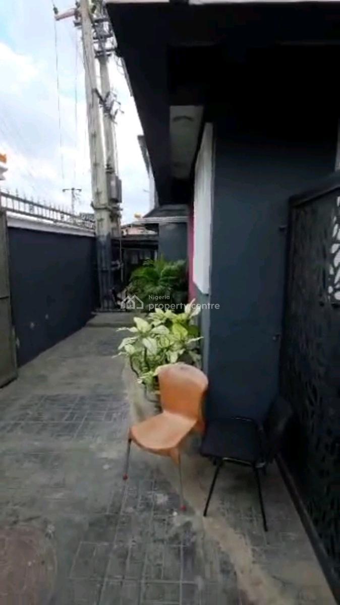 14 bedroom hotel / guest house for sale