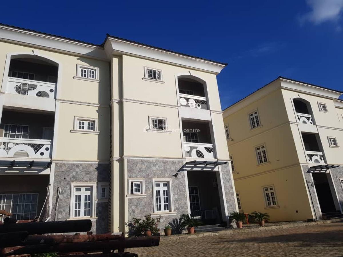 4 bedroom terraced duplex for sale