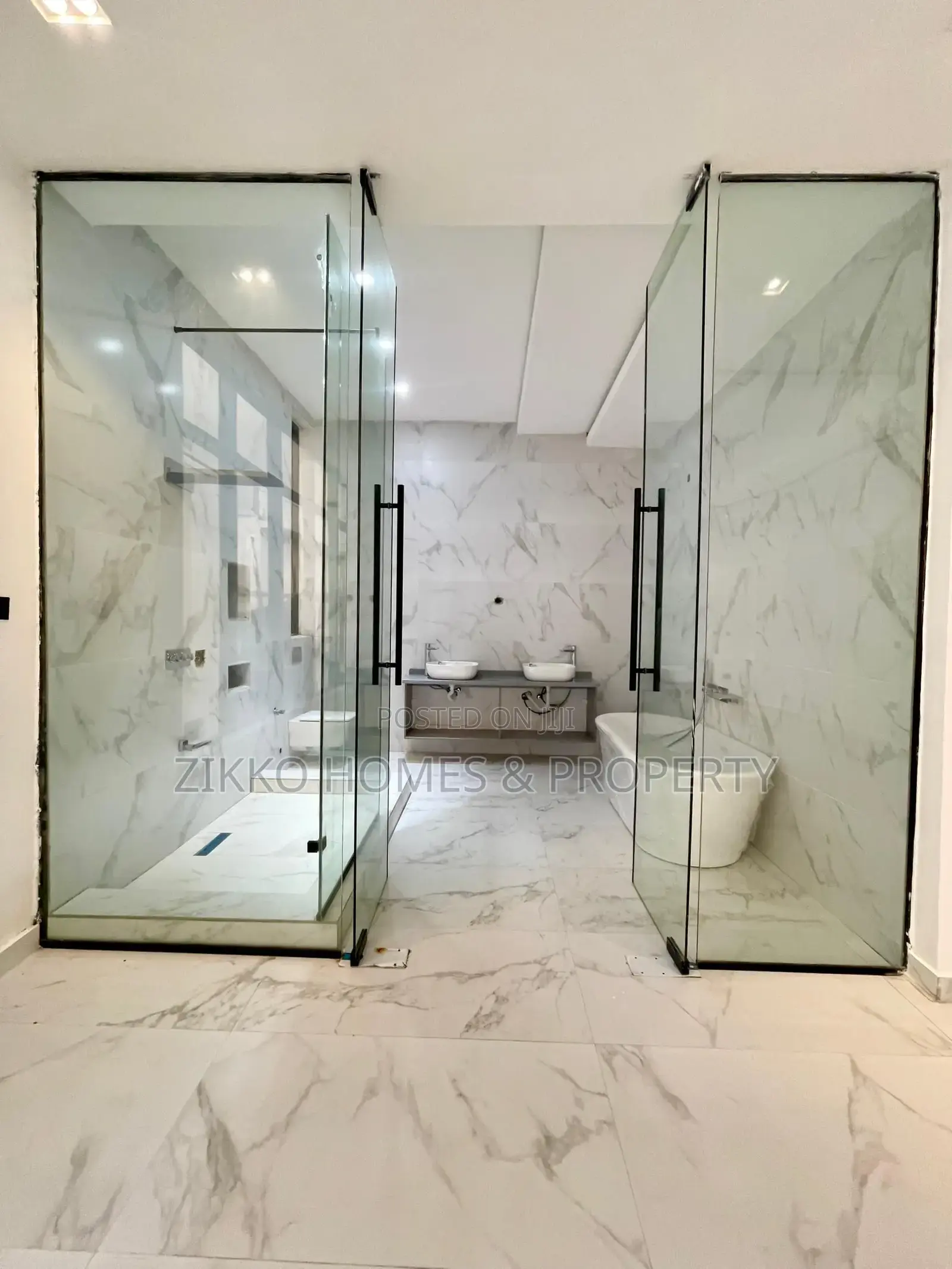 Furnished 5bdrm Duplex in Osapa london for sale