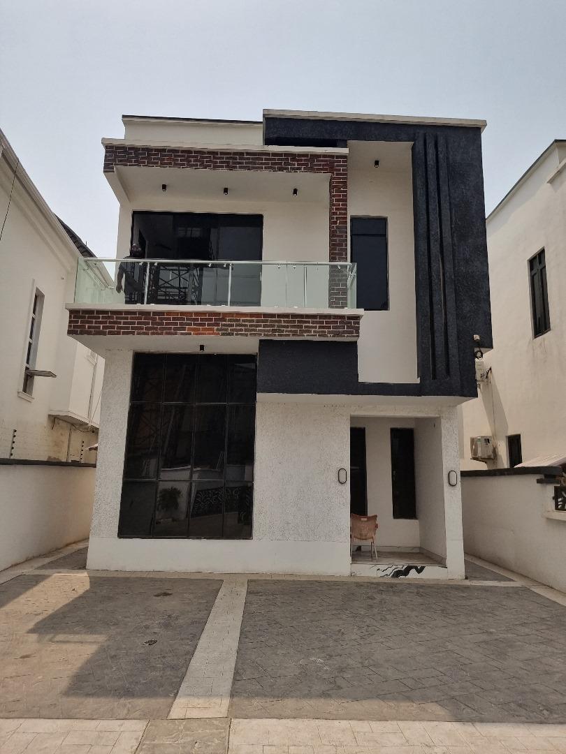 brand new 5 bedroom fully detached house self personal compound bq